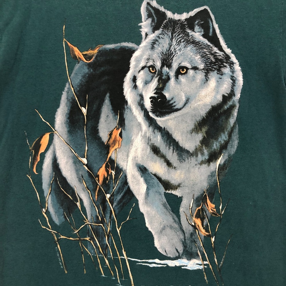 Vintage Wolf Graphic T-Shirt Banff Canada Teal Green Nature Animal Art